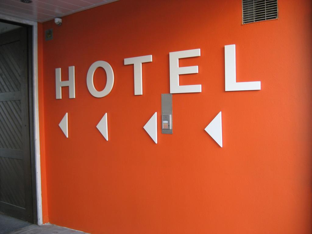 Stadthotel Guertler Amstetten Ngoại thất bức ảnh