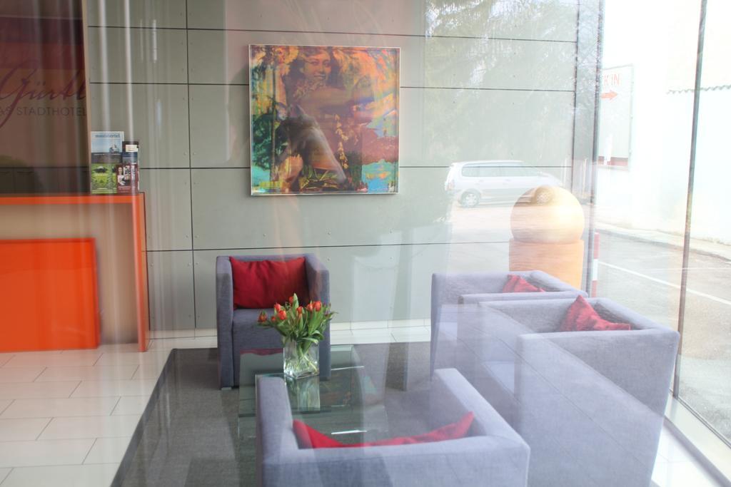 Stadthotel Guertler Amstetten Ngoại thất bức ảnh
