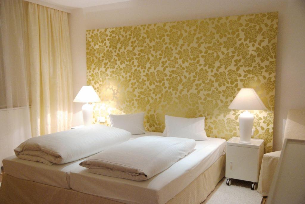 Stadthotel Guertler Amstetten Ngoại thất bức ảnh